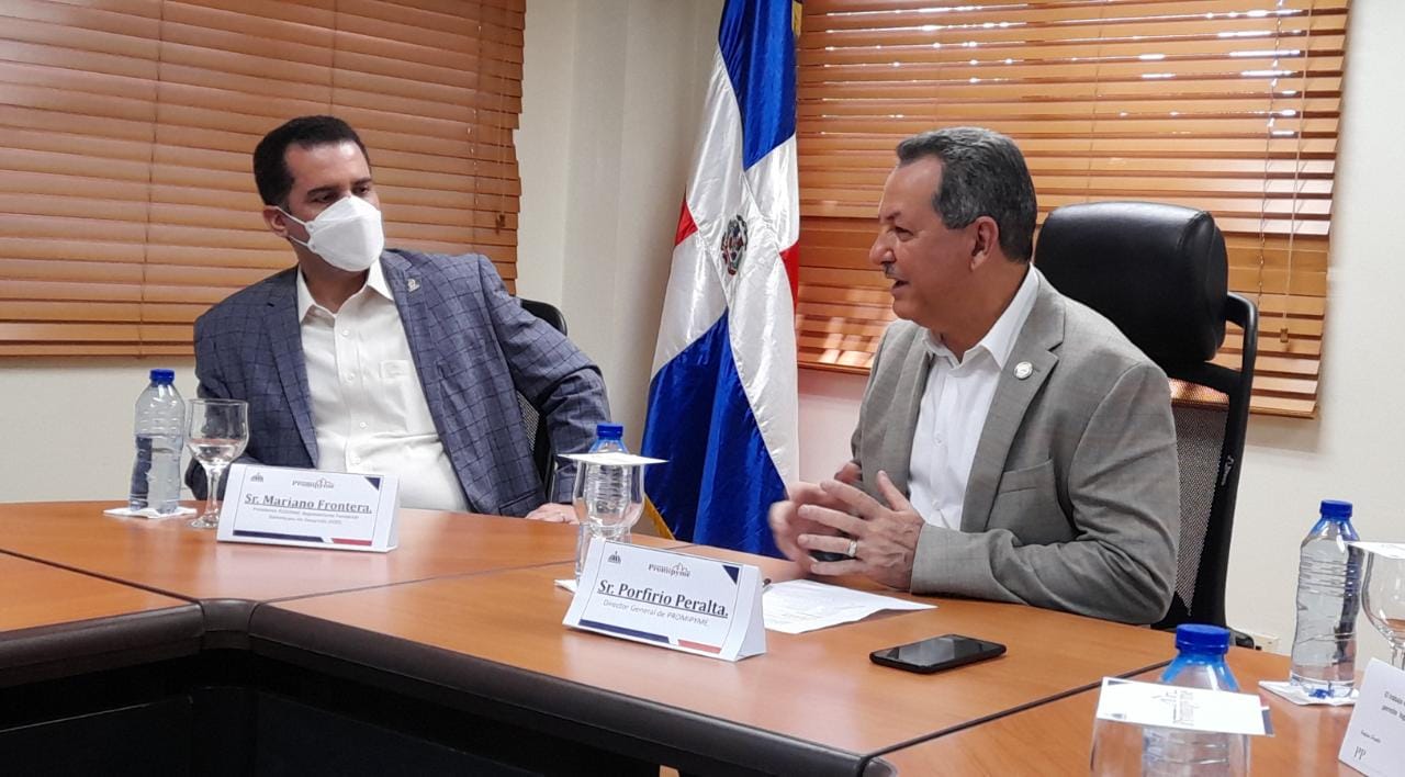 Promipyme  Recibe Ejecutivos de Red Micro Finanzas (REDOMIF)